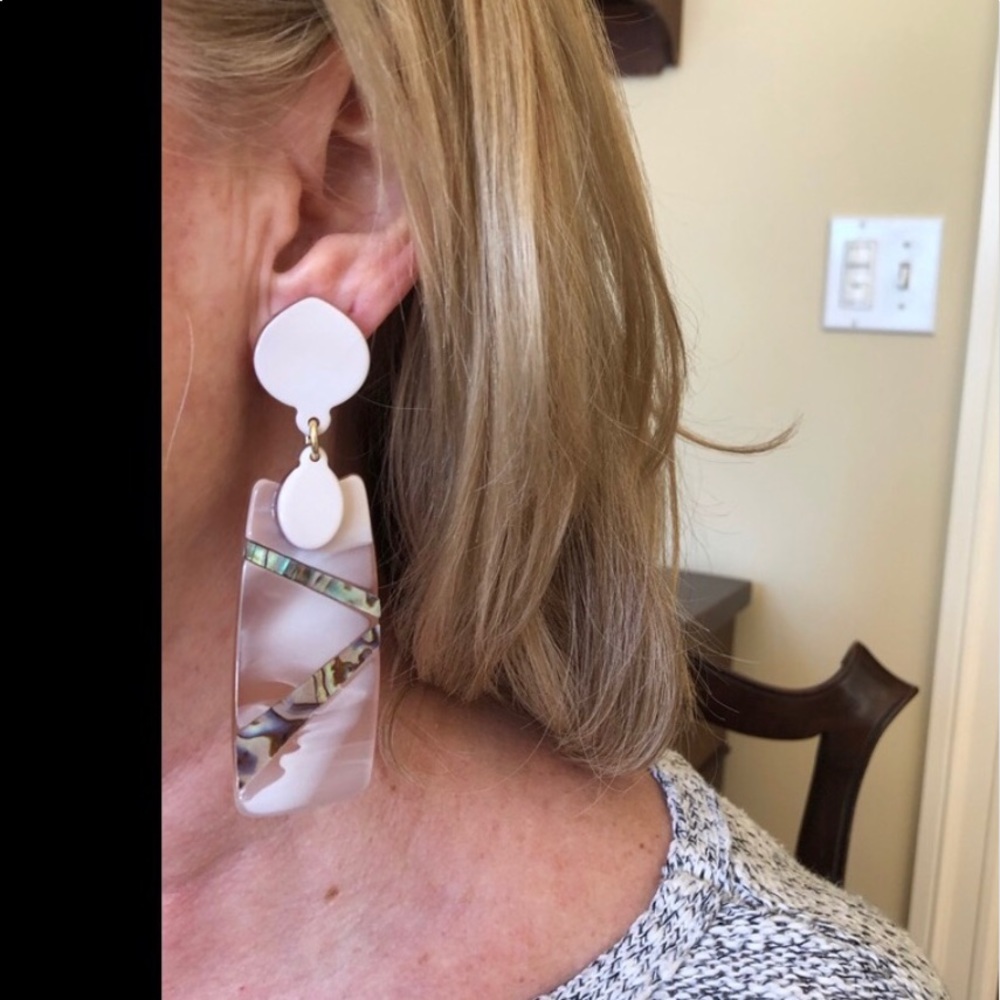Mother of Pearl and shell drop earrings.
